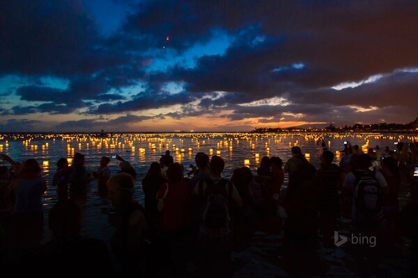 Ala Moana Beach Park under the night sky