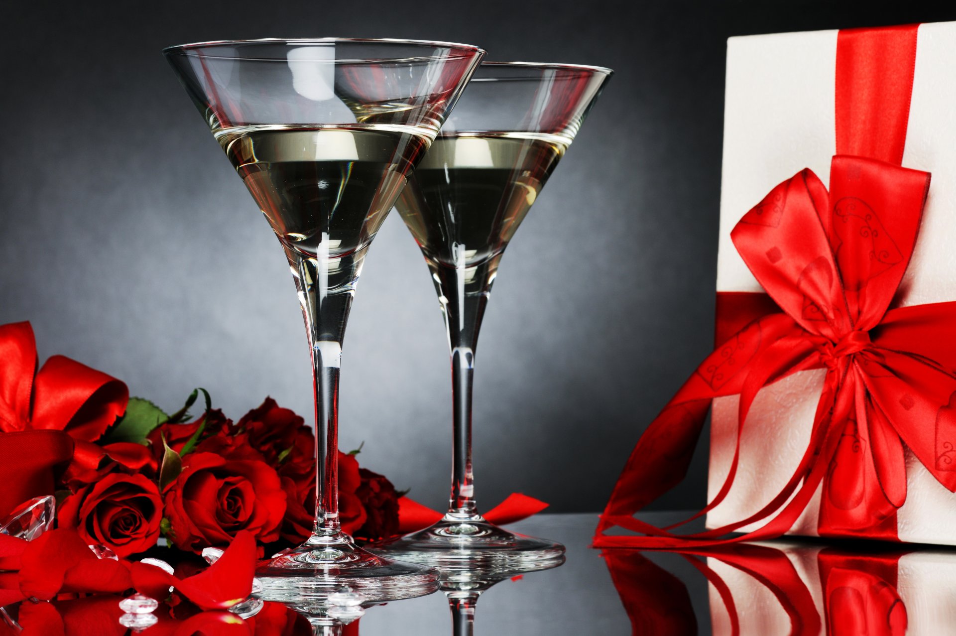 beverages wine roses glasses gifts bow food flower photo