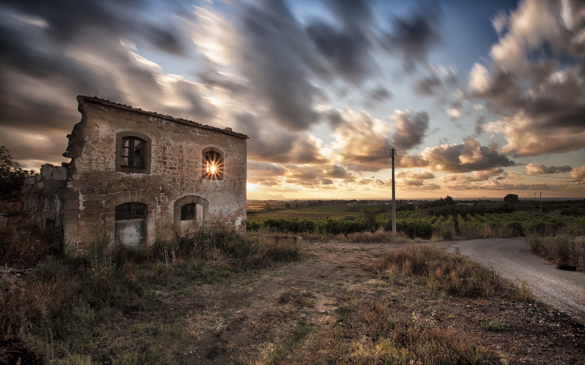 casa strada paesaggio