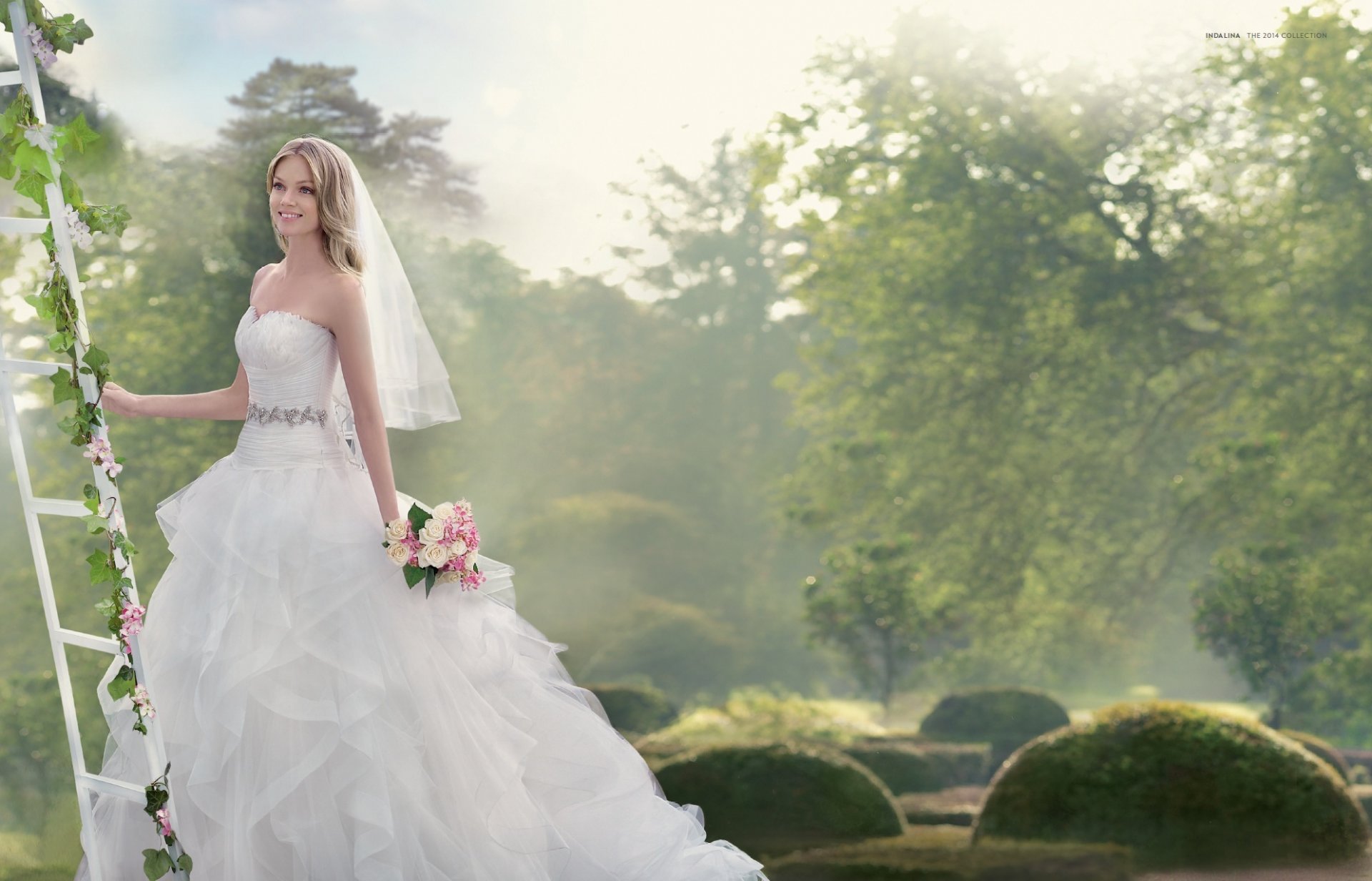 lindsay ellingson modèle mariée sourire vacances mariage robe bouquet voile de mariée