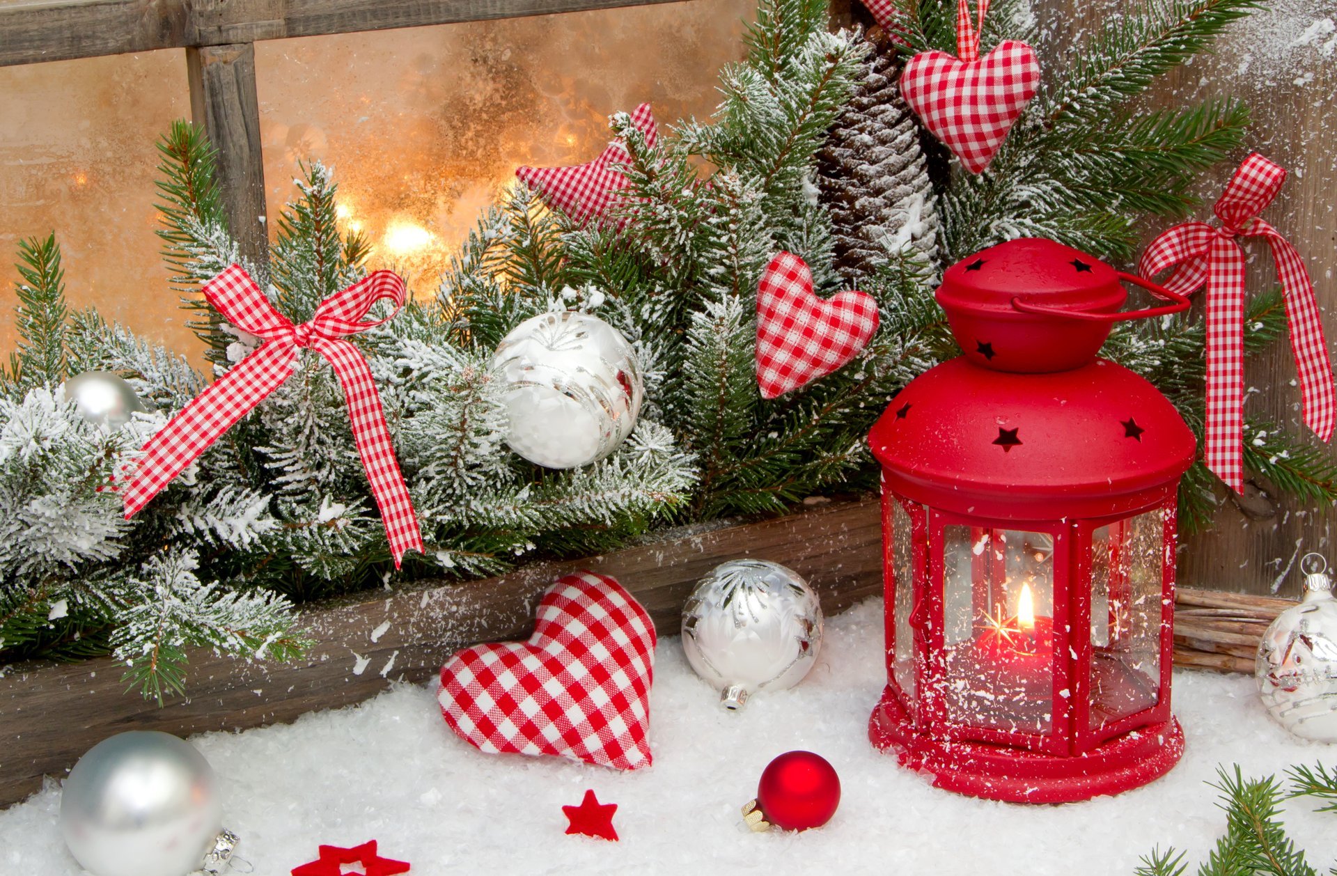 urlaub winter schnee stern neues jahr weihnachten weihnachtsschmuck laterne kerzen herz urlaub frohes neues jahr frohe weihnachten weihnachtsdekoration winter