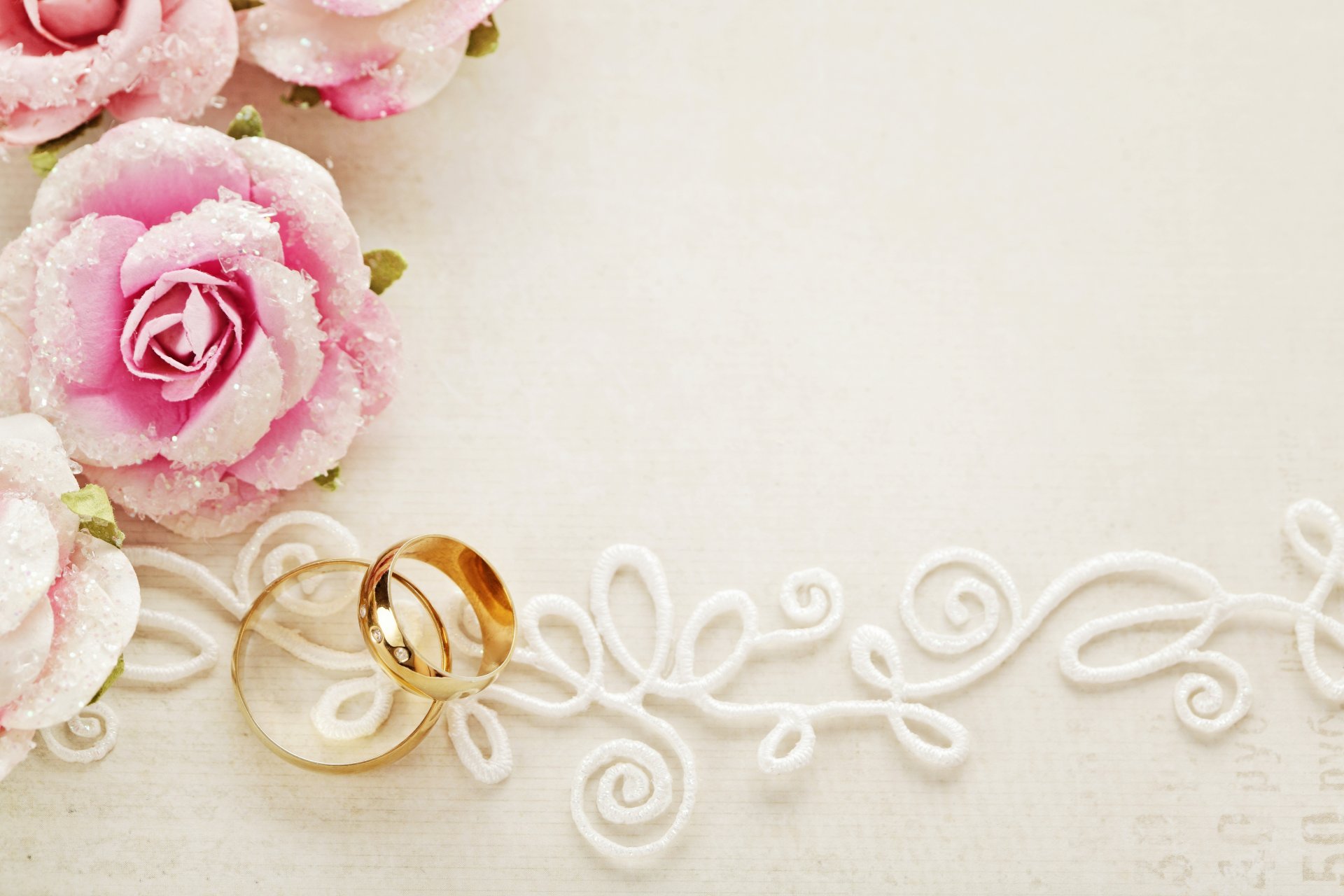 urlaub hochzeit hochzeitsringe tauben spitze blumen rosen