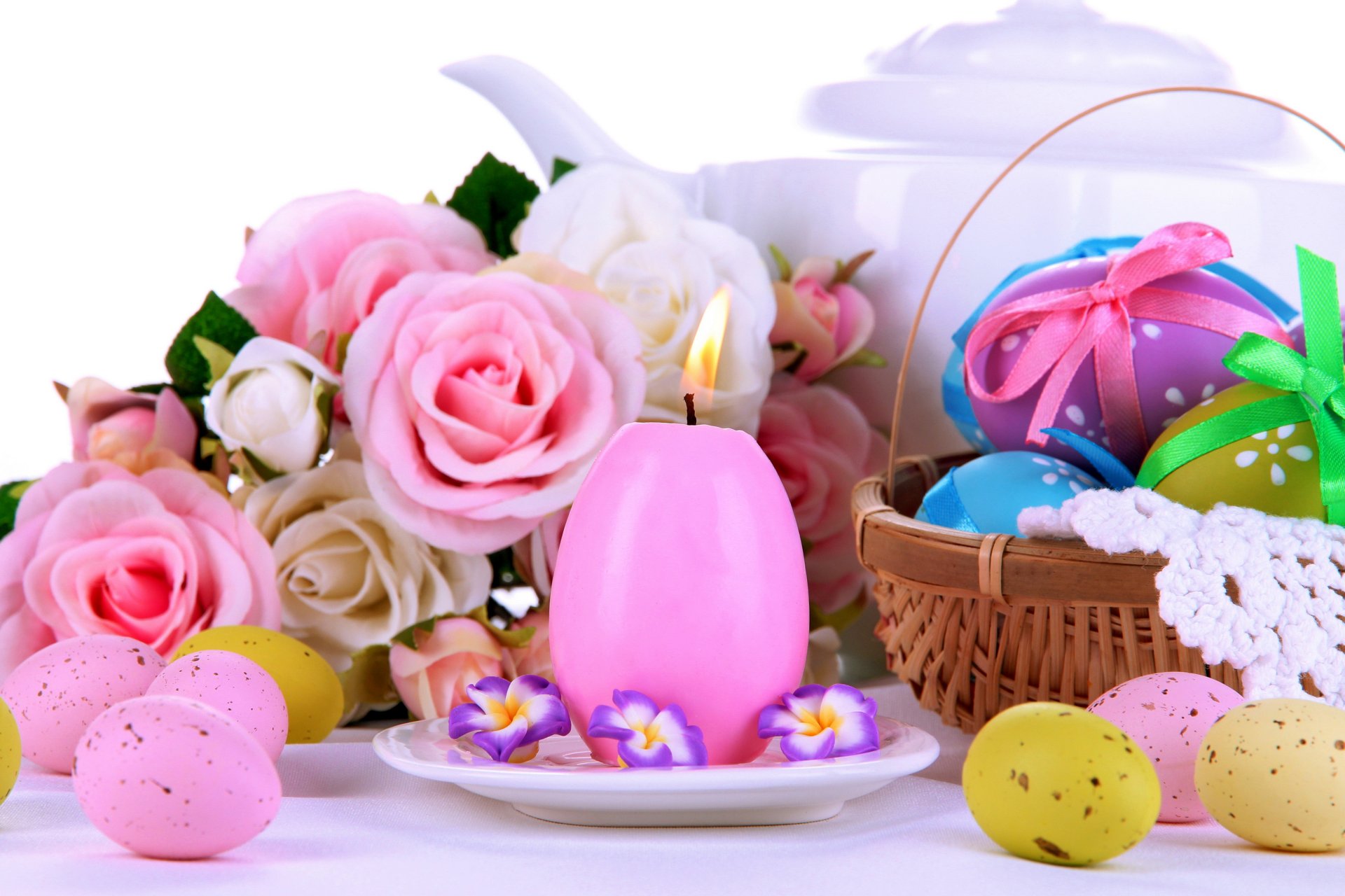 ostern eier rosen blumen kerzen rosa servieren