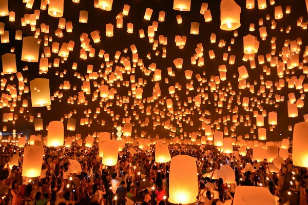 Thailand Festival - Floating Fanatics