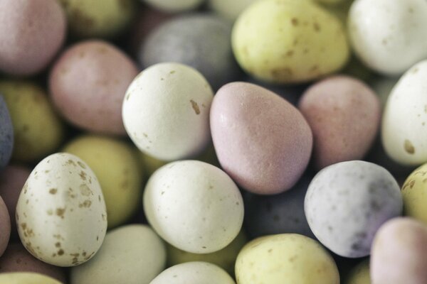 Huevos de Pascua inusualmente decorados