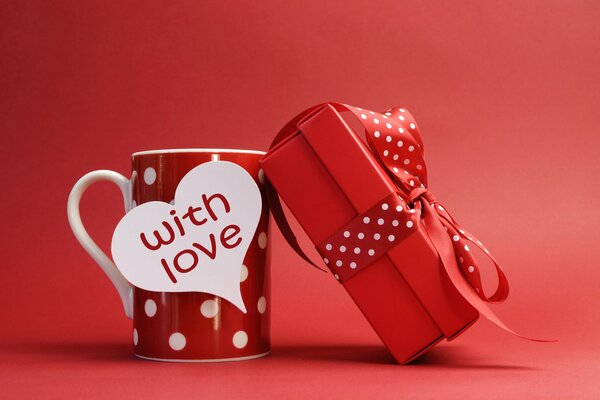 A gift, a mug, a note with a heart - the symbolism of Valentine s Day