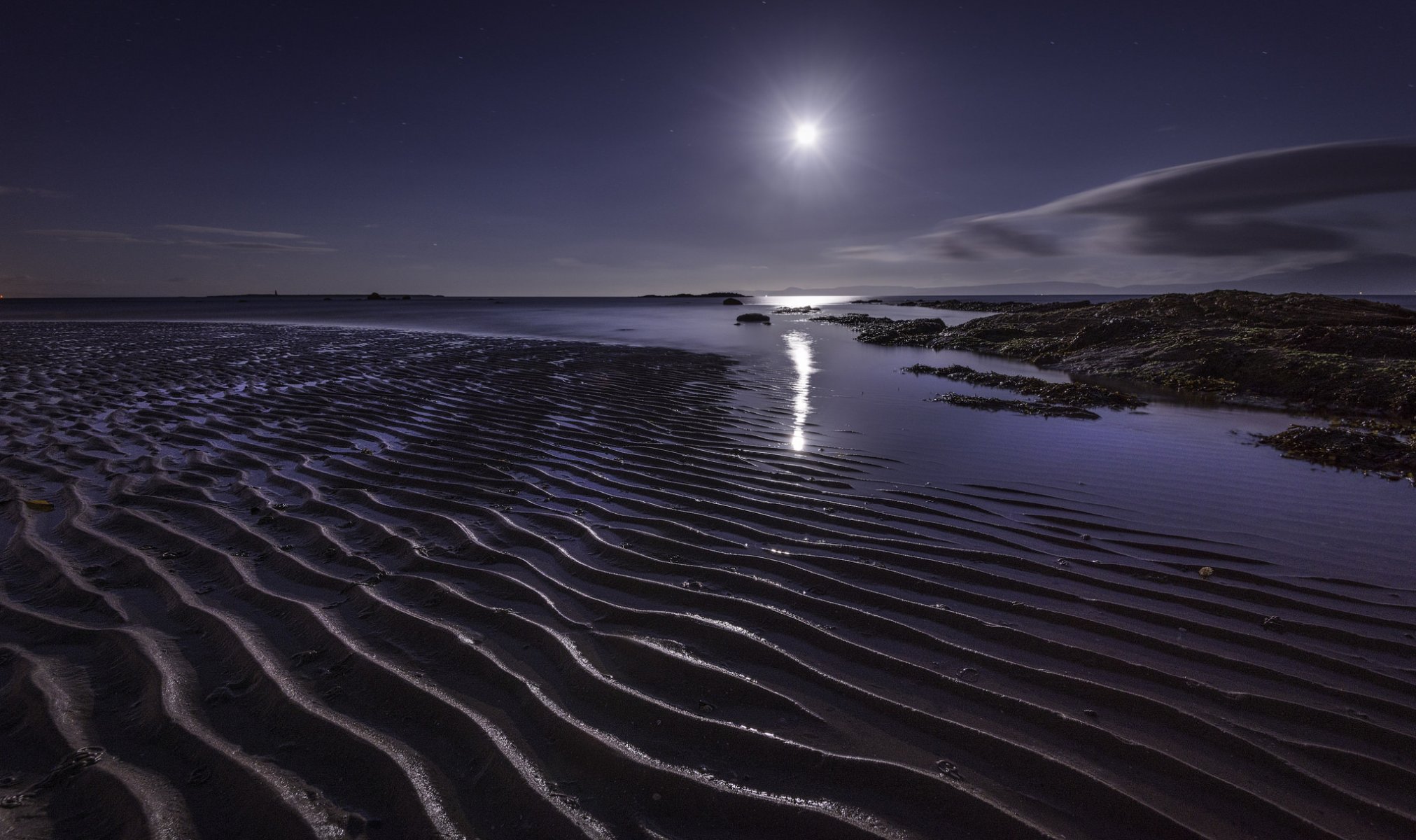 ardrossan scotland united kingdom sand ripple night