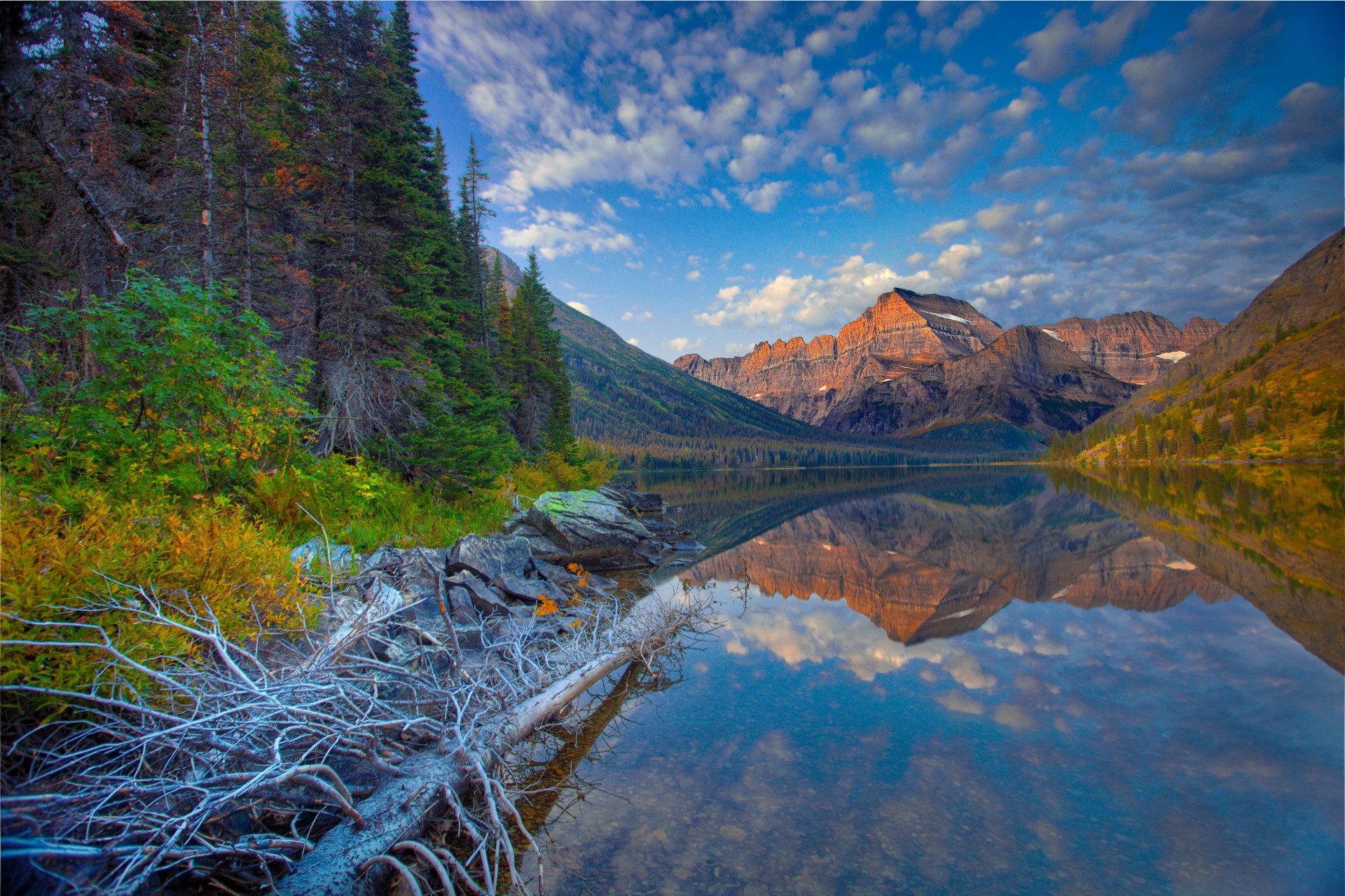 lago josephine montana stati uniti cielo montagne foresta lago pietre