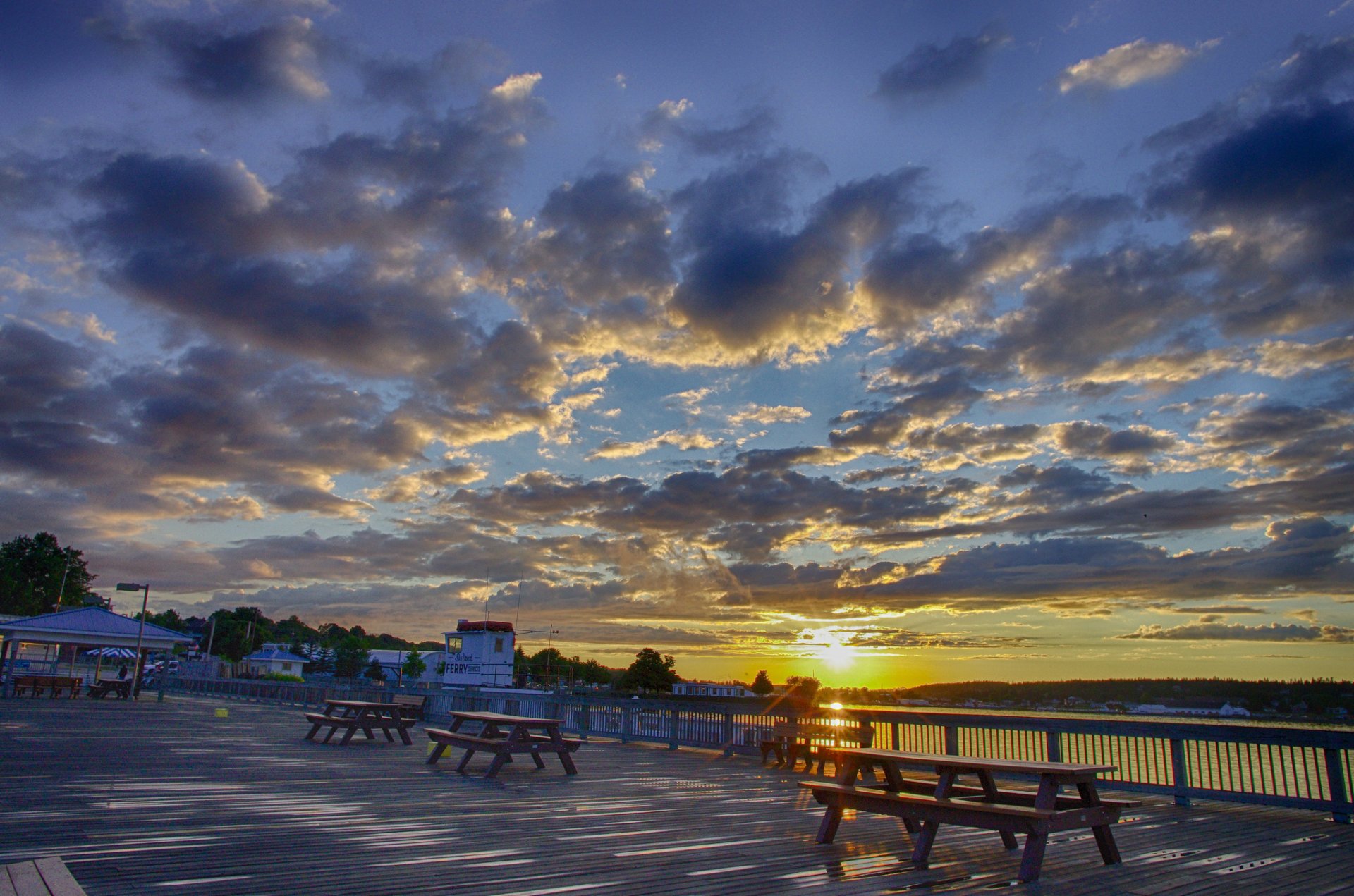 fluss promenade sonne wolken morgen