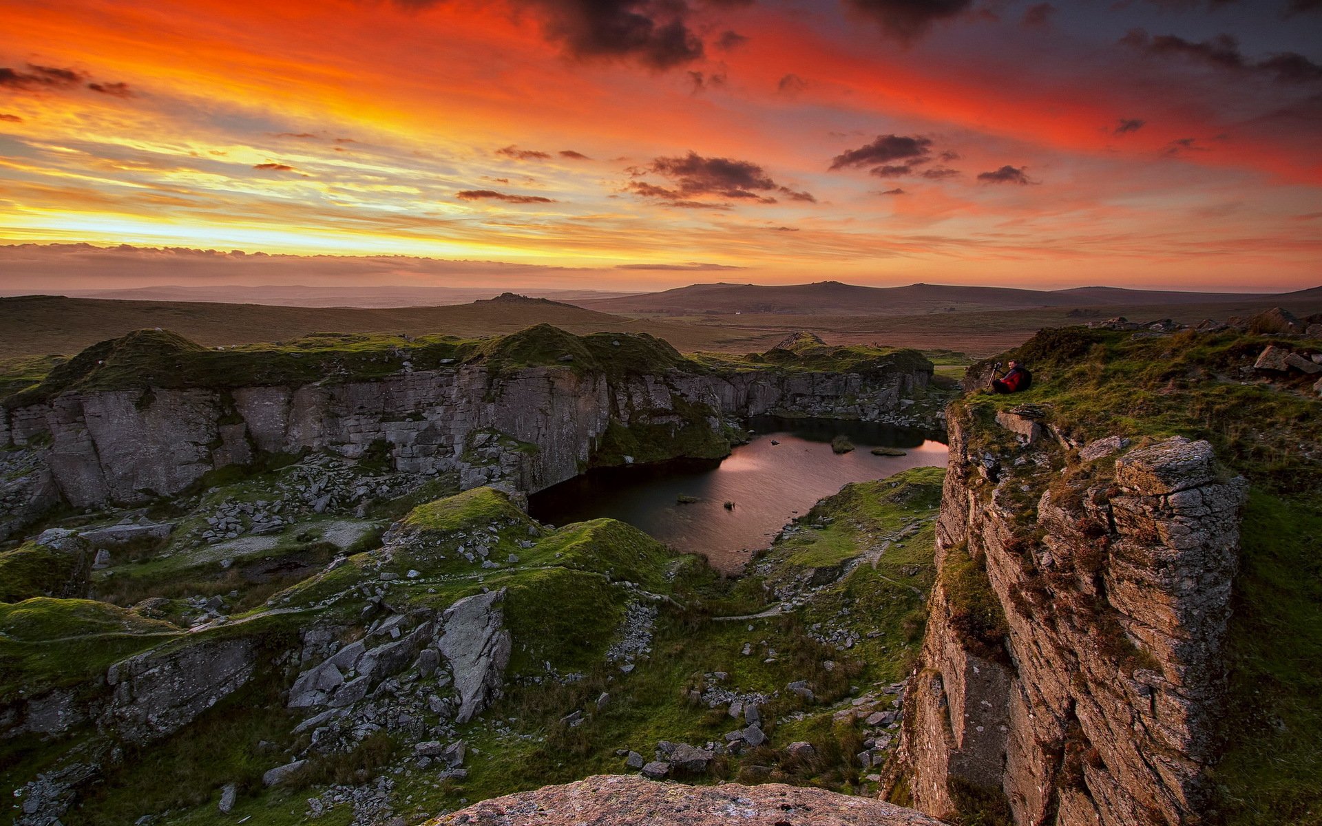 montañas puesta de sol paisaje