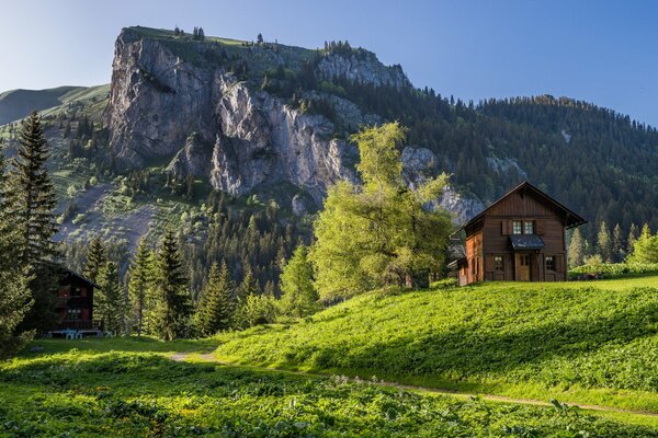 In den Bergen sind die Häuser besonders gemütlich