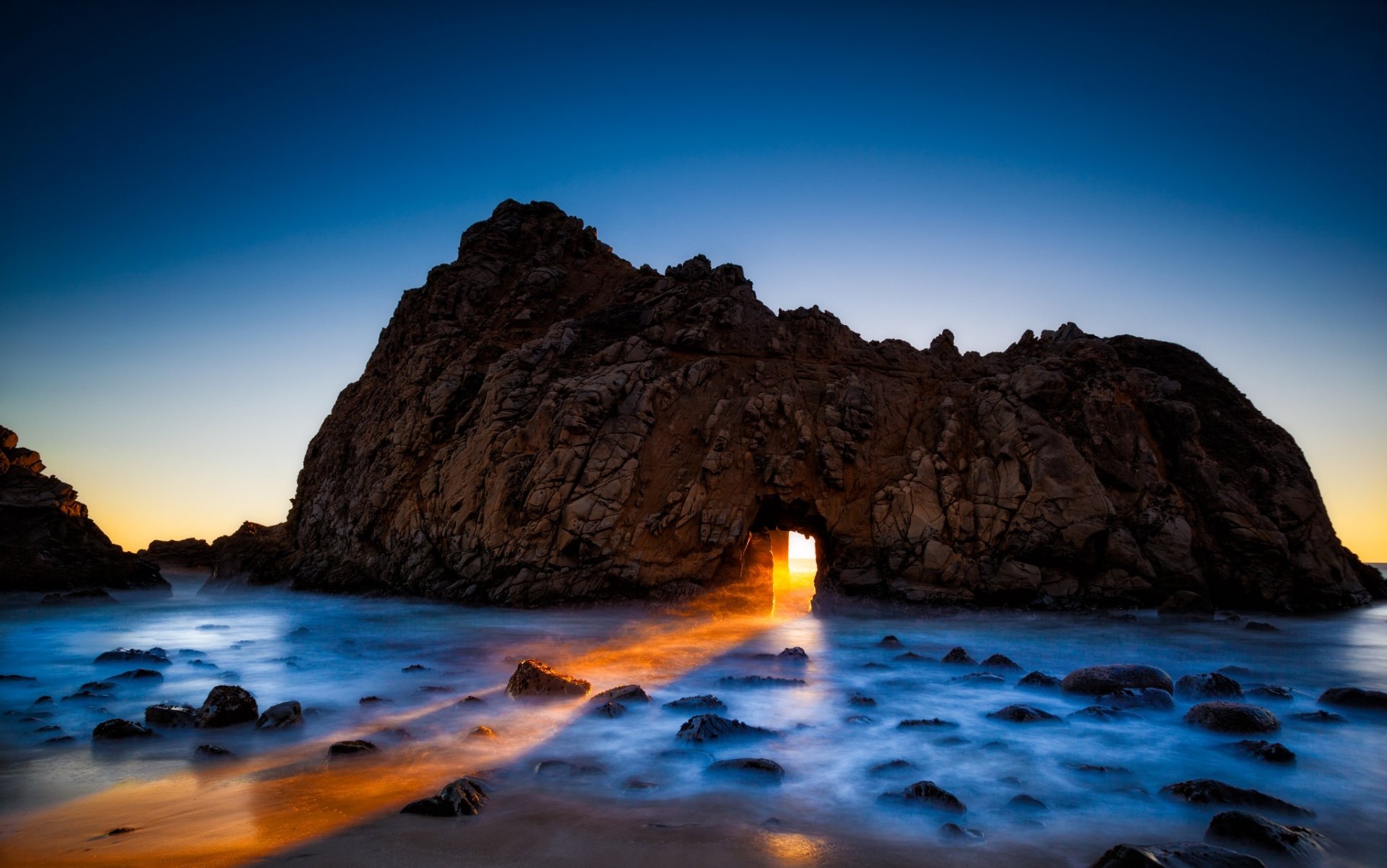 pfeiffer beach big sur kalifornien big sur isa rock bogen ozean