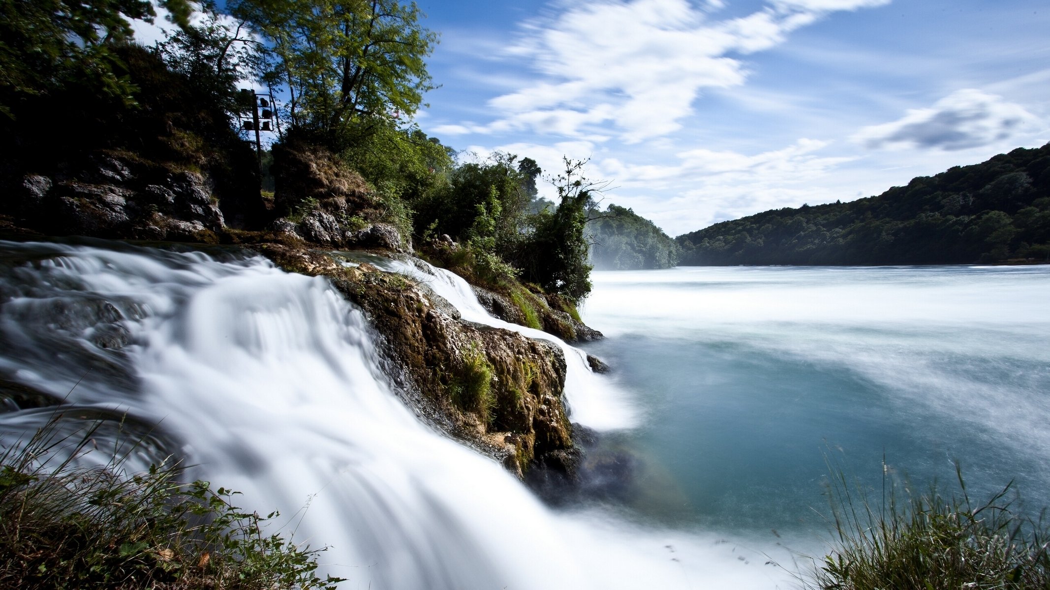 cascate del reno svizzera schweitzaria fiume