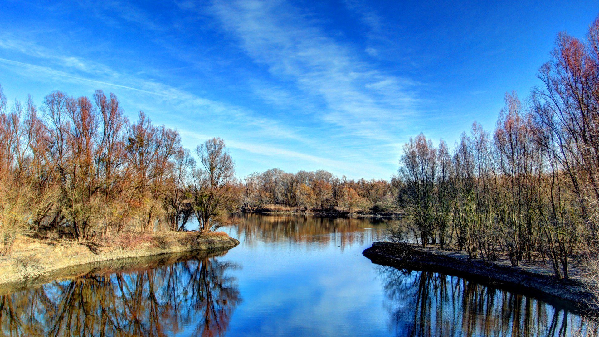 ky clouds river tree spring reflection