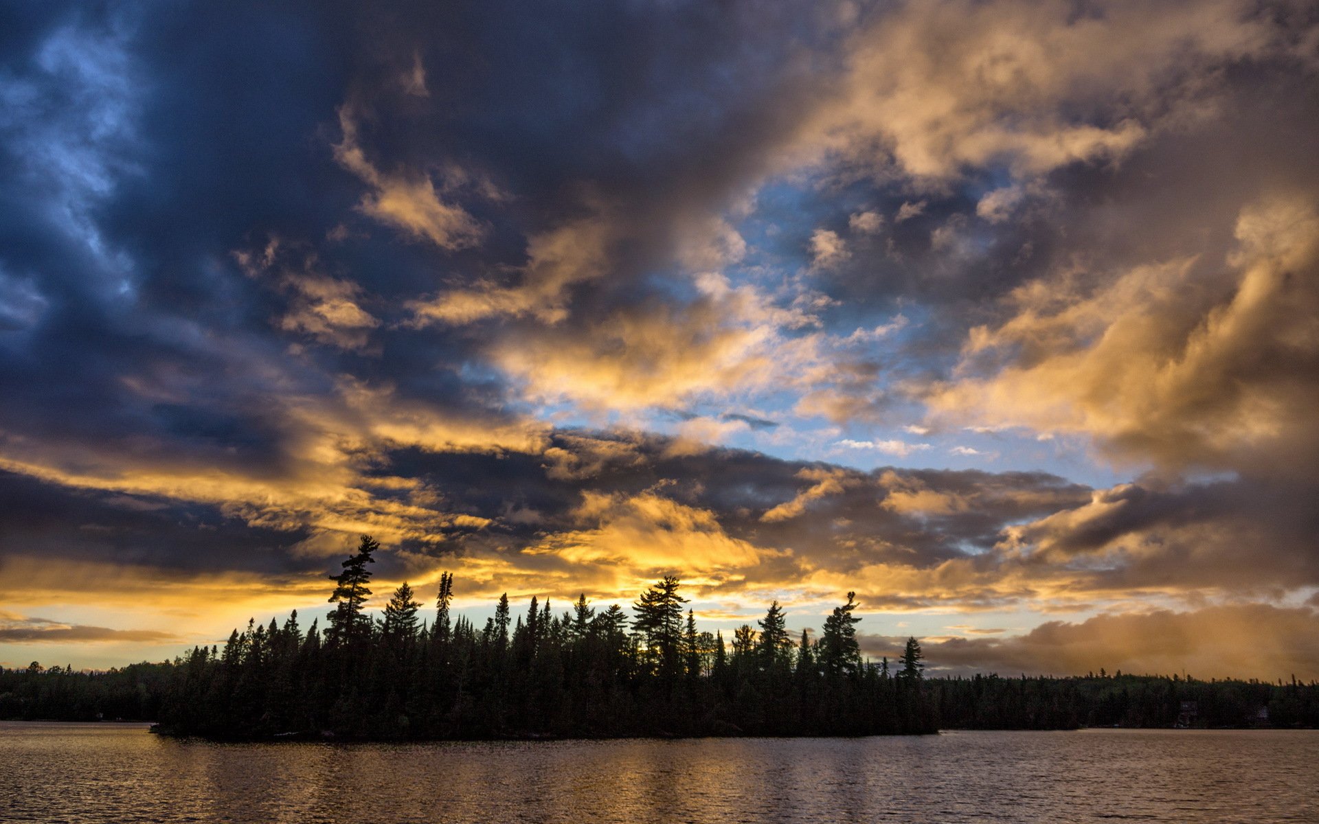 puesta de sol lago paisaje