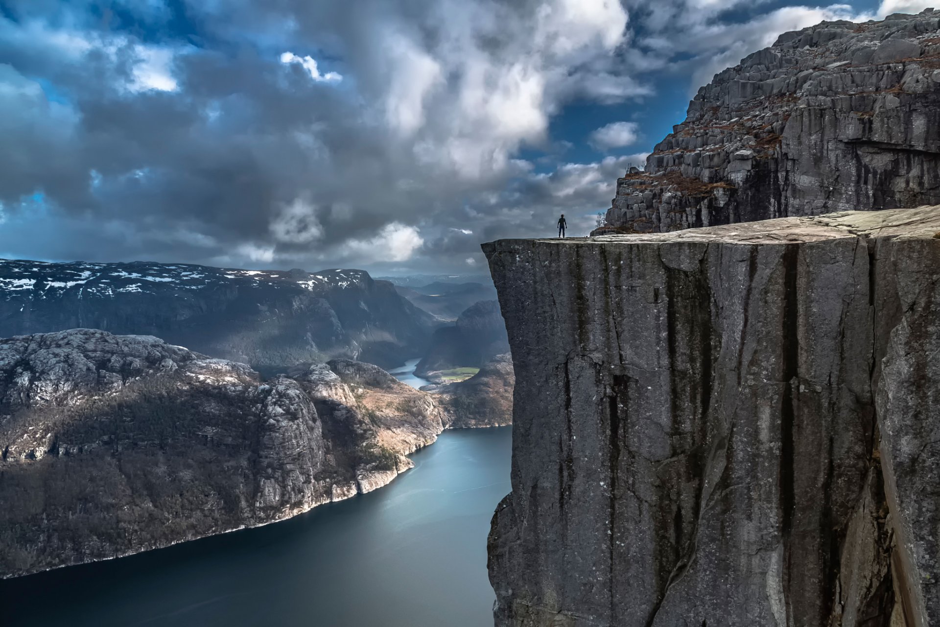 preikestolen noruega preikestolen silla de roca