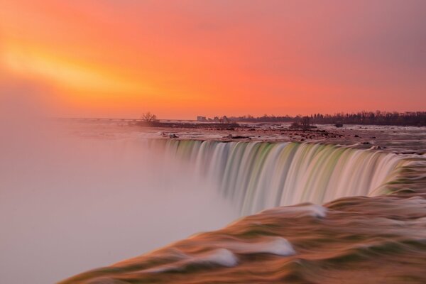 Art image of Niagara Falls