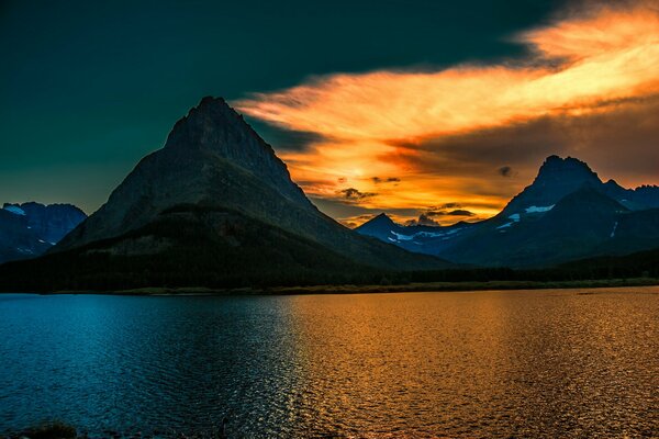 Sonnenaufgang im Glacier Nationalpark