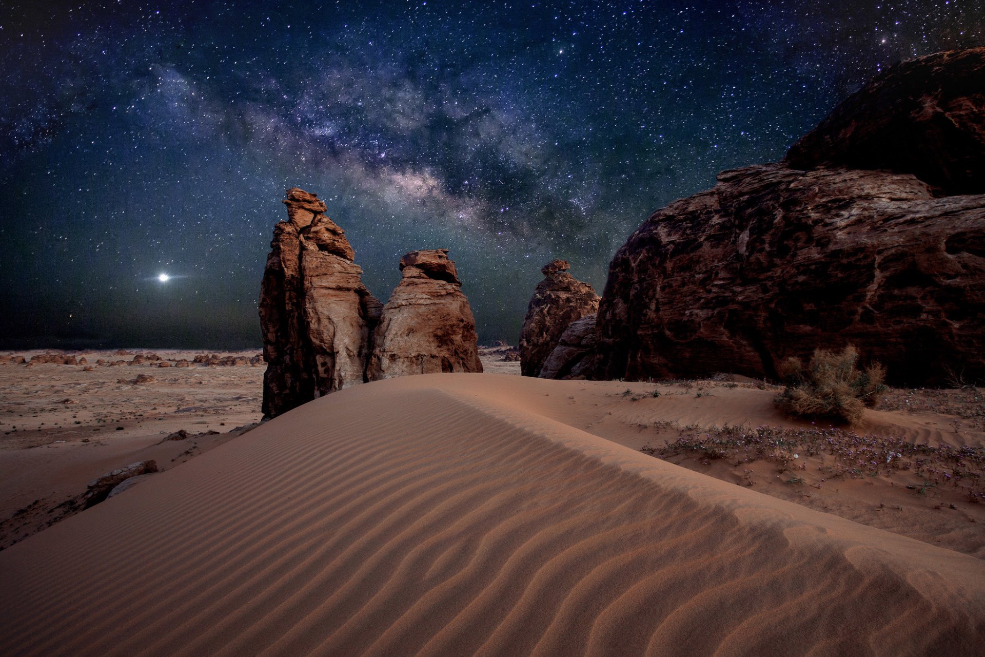 via lattea stelle deserto rocce sabbia