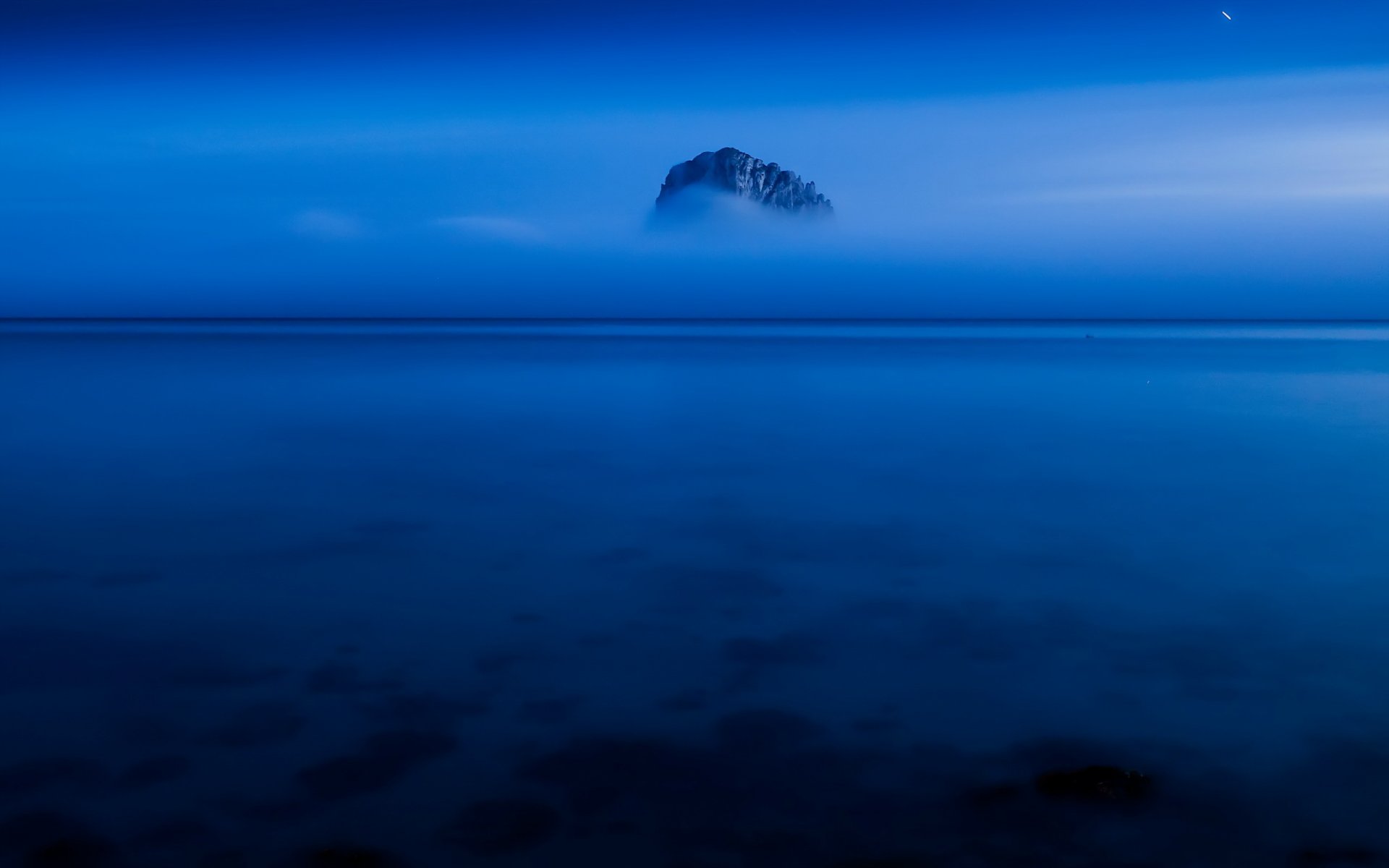 ea night rock fog landscape