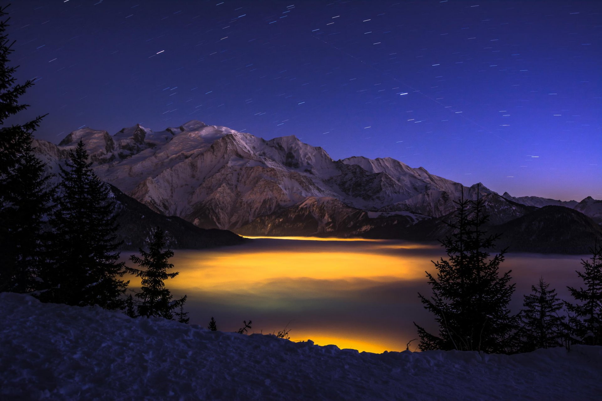 noche montañas invierno bosque altitud garganta nubes luces