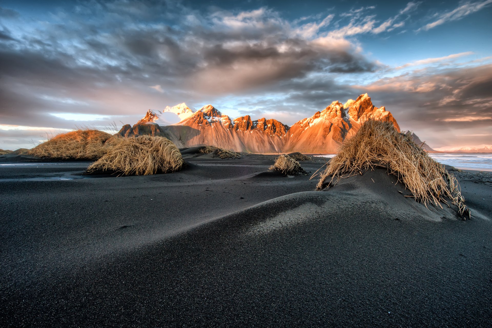 monte vesturhorn islanda montagna cielo nuvole