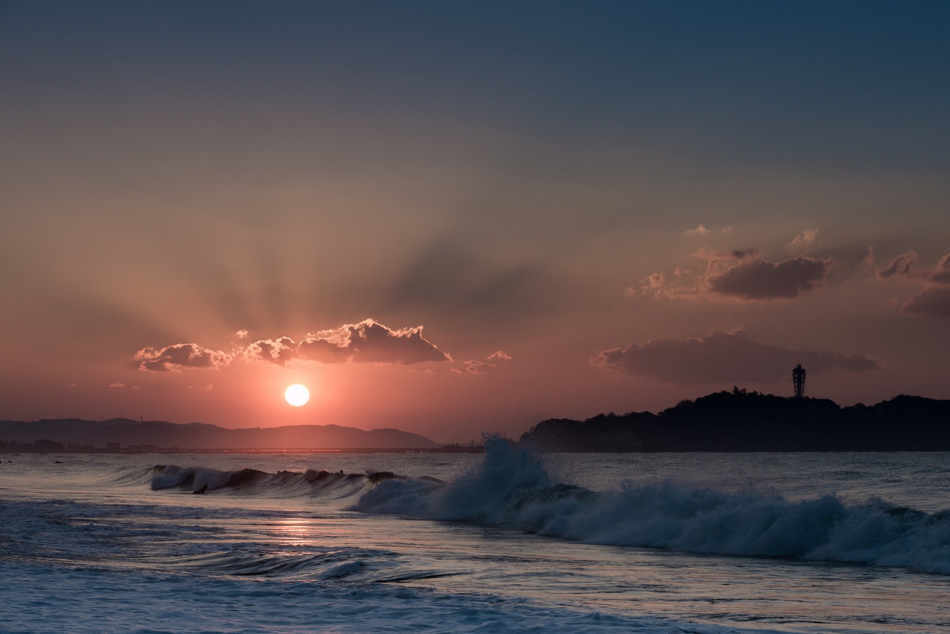 paisaje mar olas cielo puesta de sol nubes