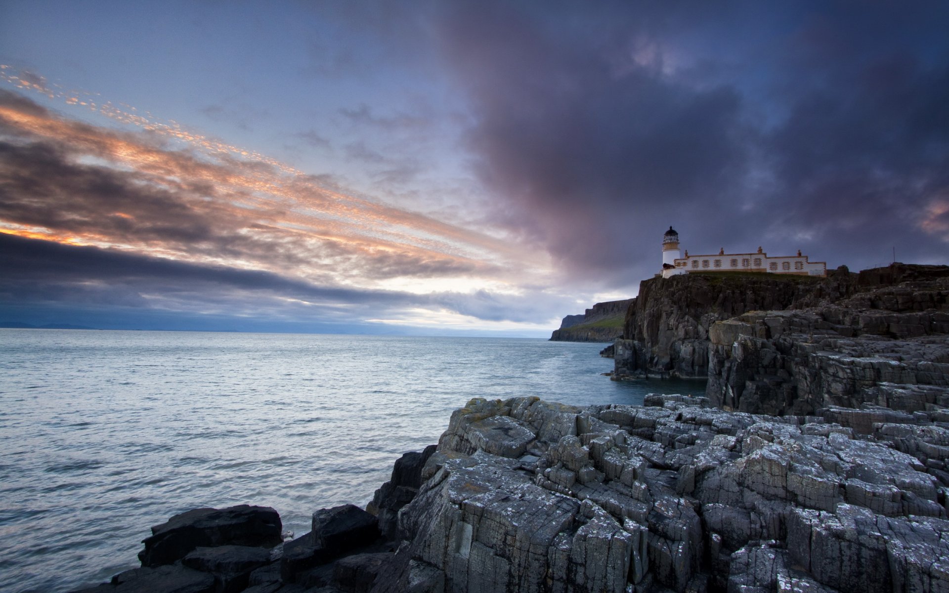 neist point lighthouse isle of skye lighthouse sea sunset