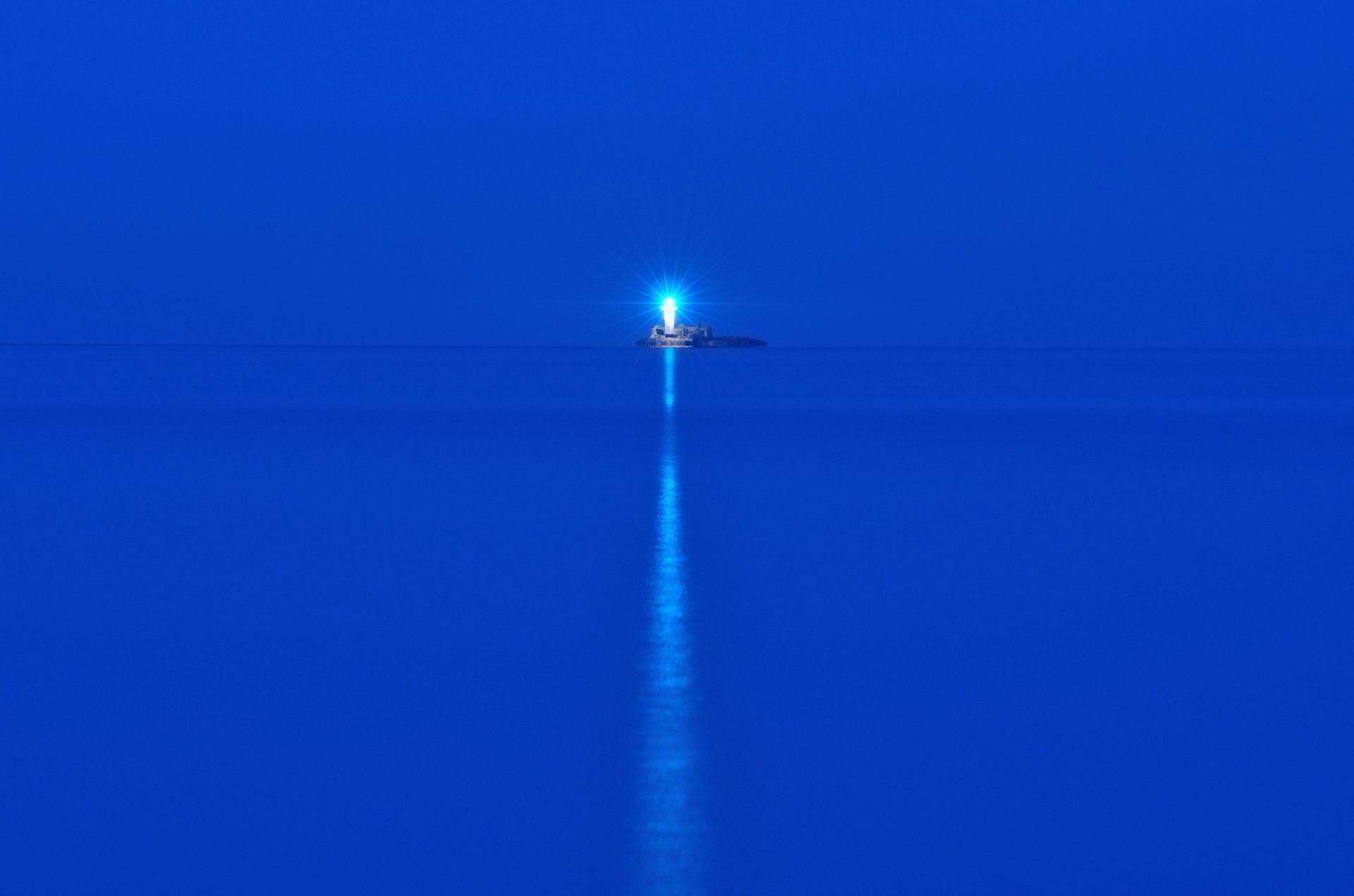 nacht meer insel leuchtturm