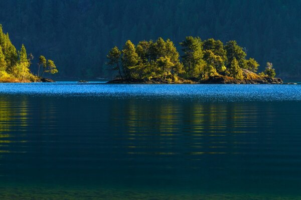 Kanadische Seen, Blick auf die Insel Kanada