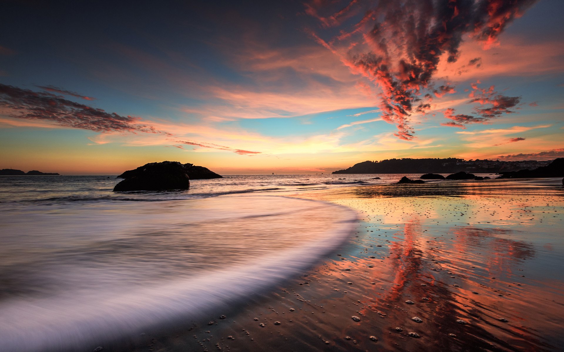 mare spiaggia rocce sera tramonto