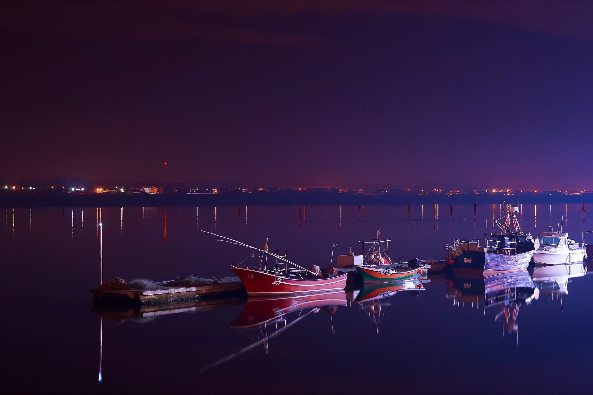 nuit soirée rivière bateaux réflexions portugal