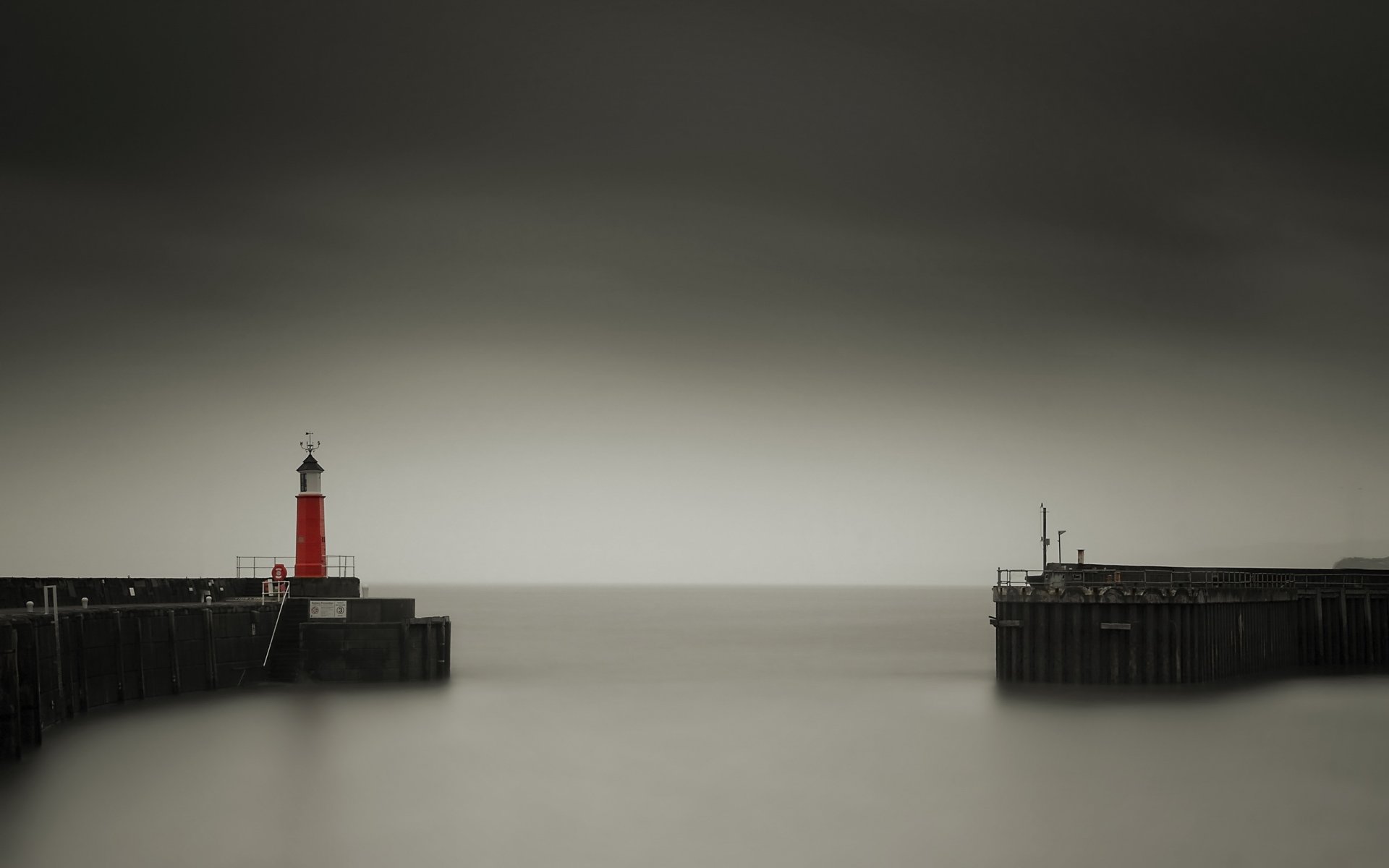 england watchet sea night lighthouse