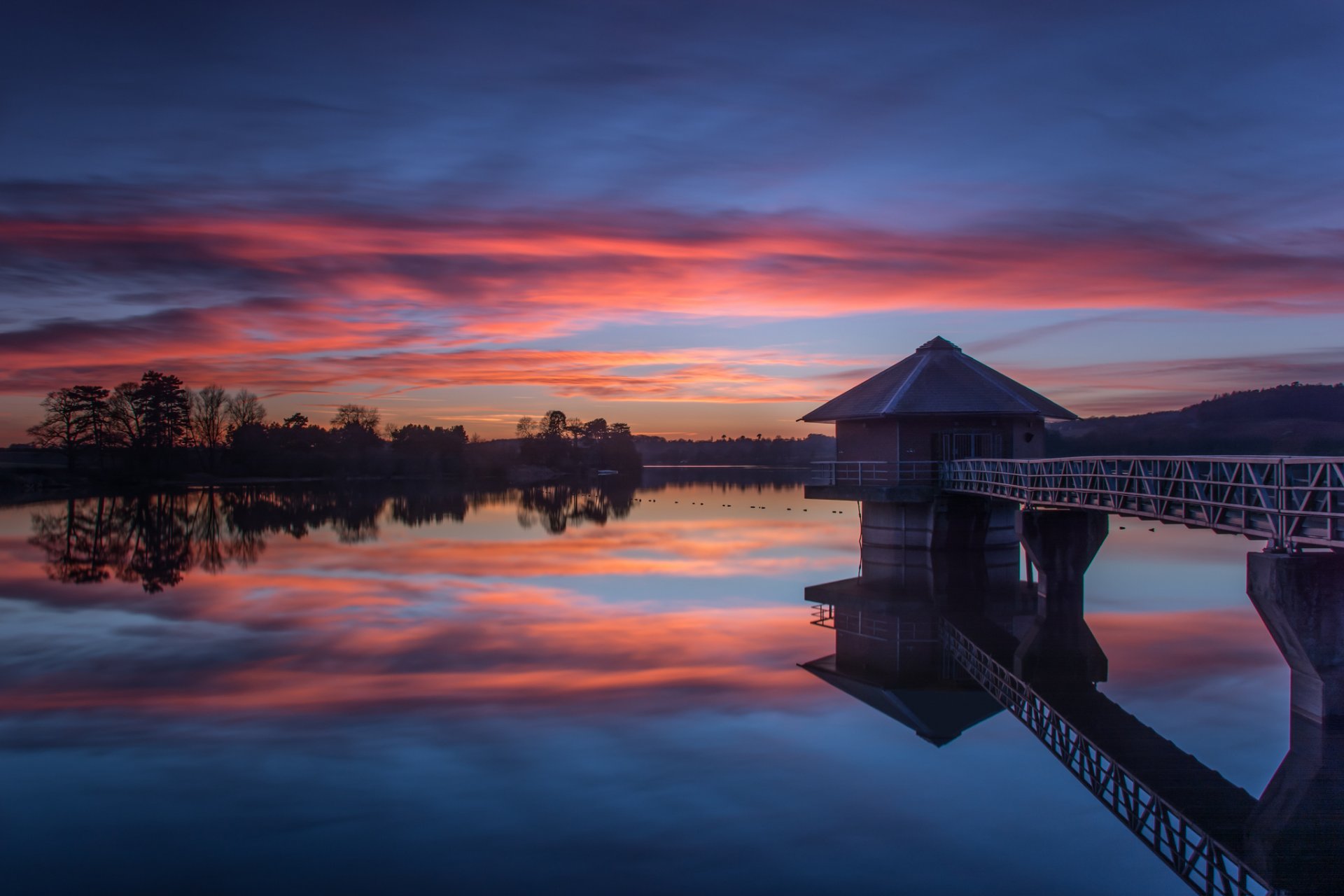 soir coucher de soleil lac cropston angleterre