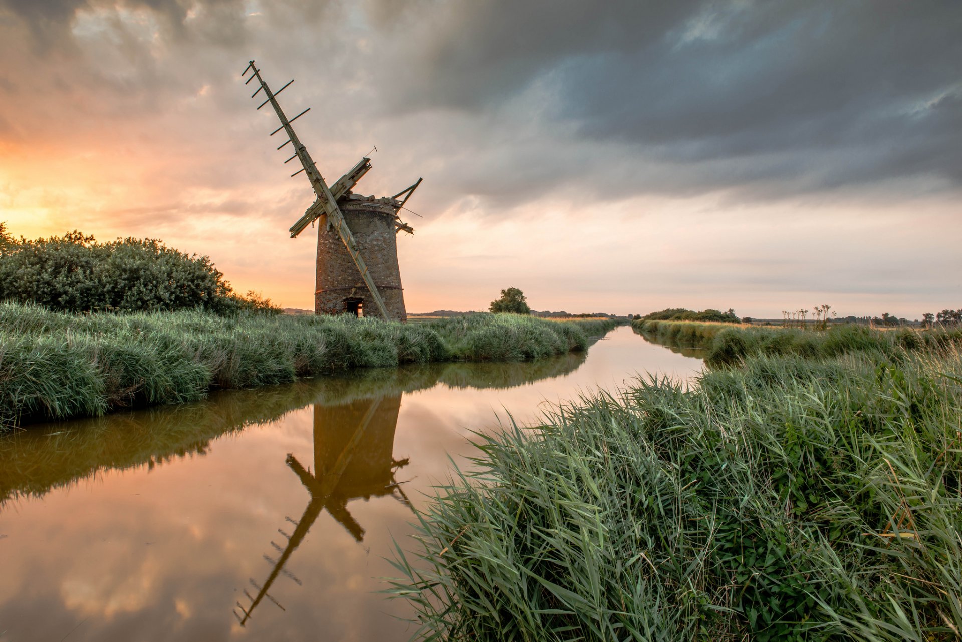 channel reed mill abandoned sunset