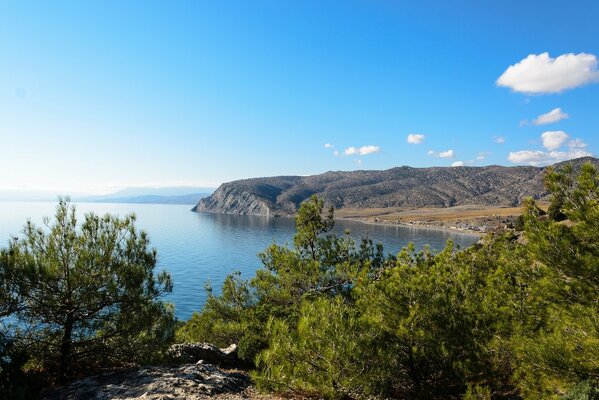 Crimea. Paesaggio della costa, mare