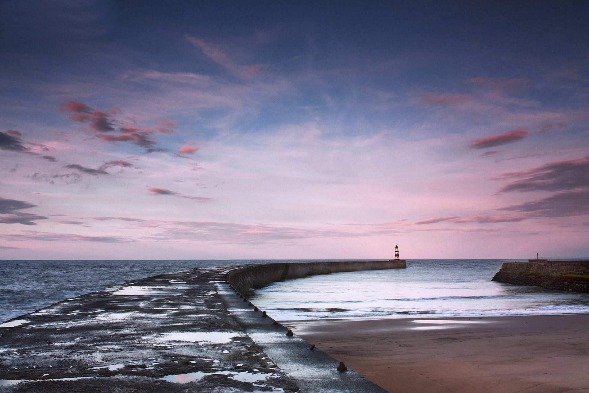 mer jetée phare coucher de soleil