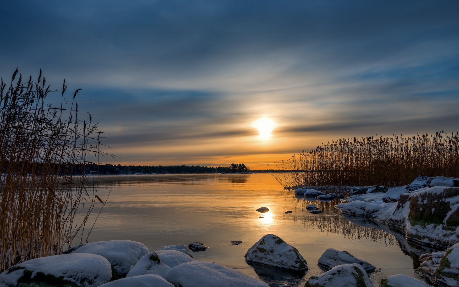 tramonto lago inverno