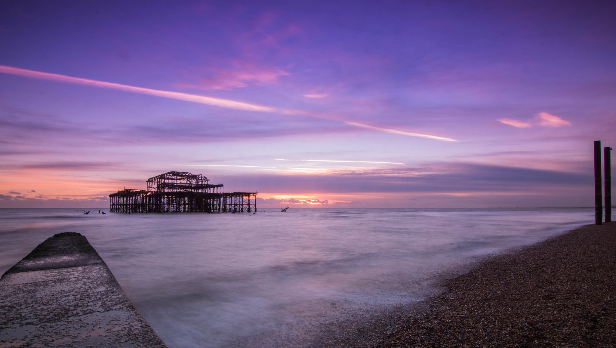 regno unito inghilterra brighton molo mare stretto calma riva sera tramonto lilla cielo nuvole