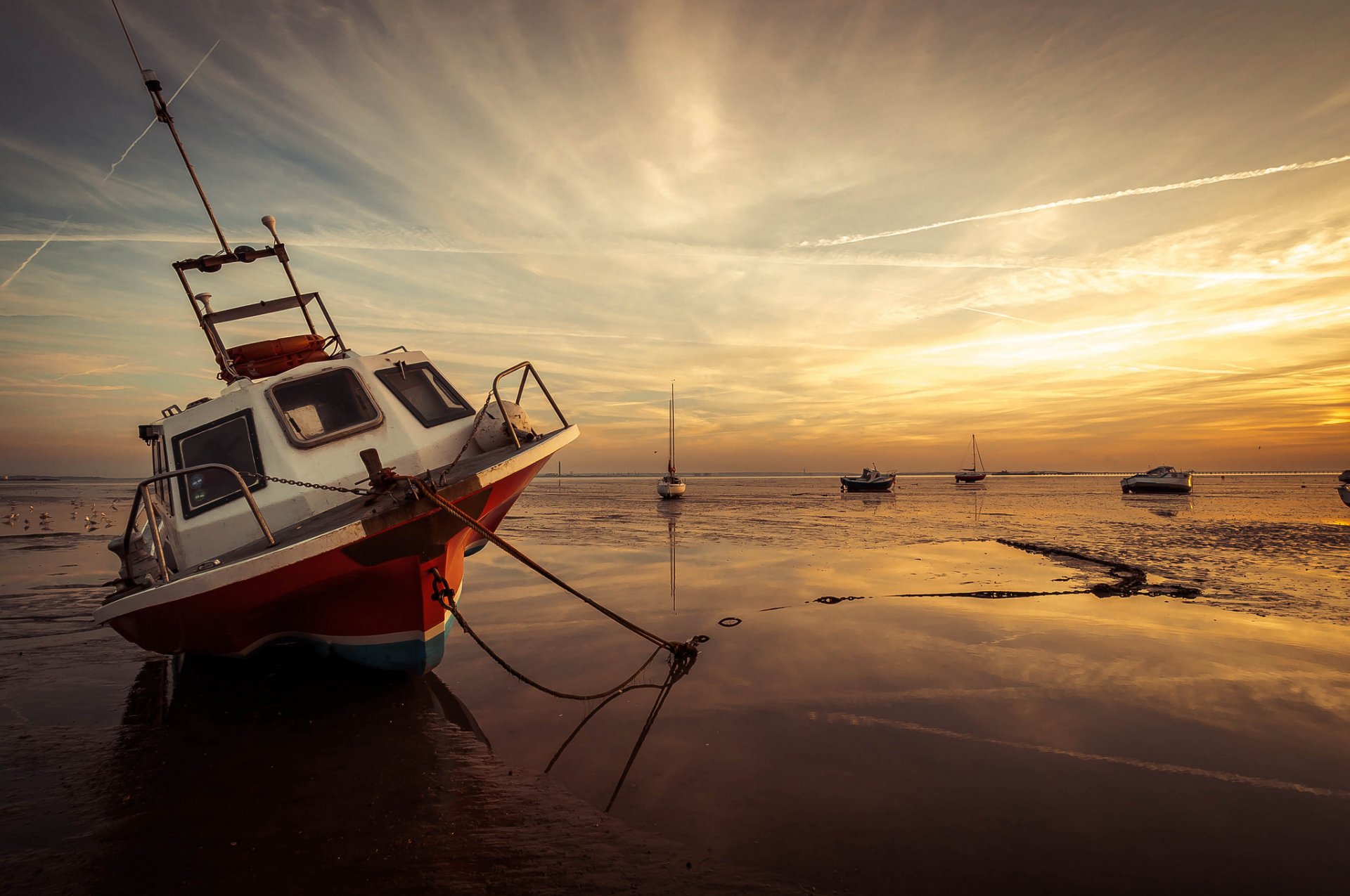 meer boote ebbe sonnenuntergang