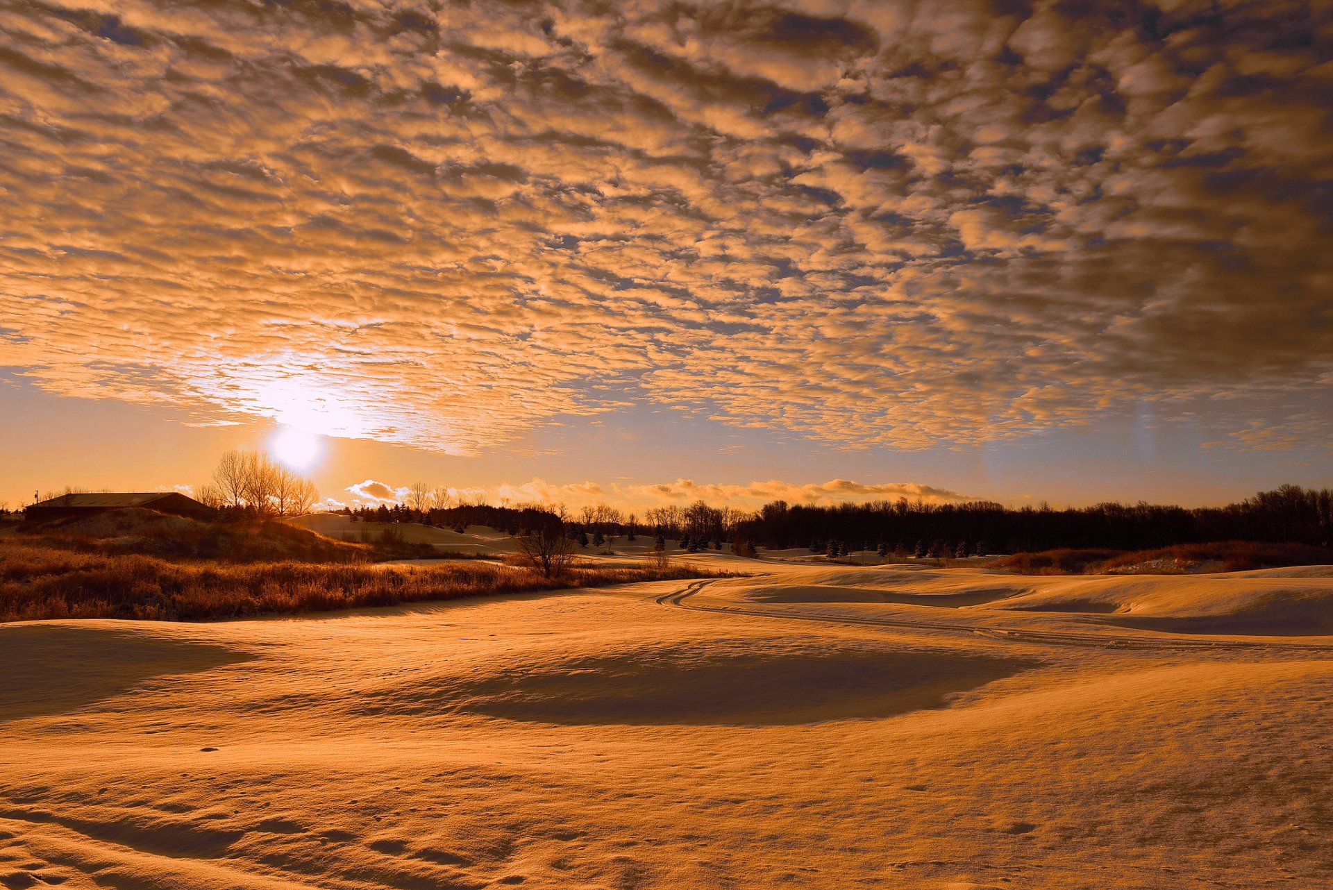 hiver neige nuages soleil lumière couleur