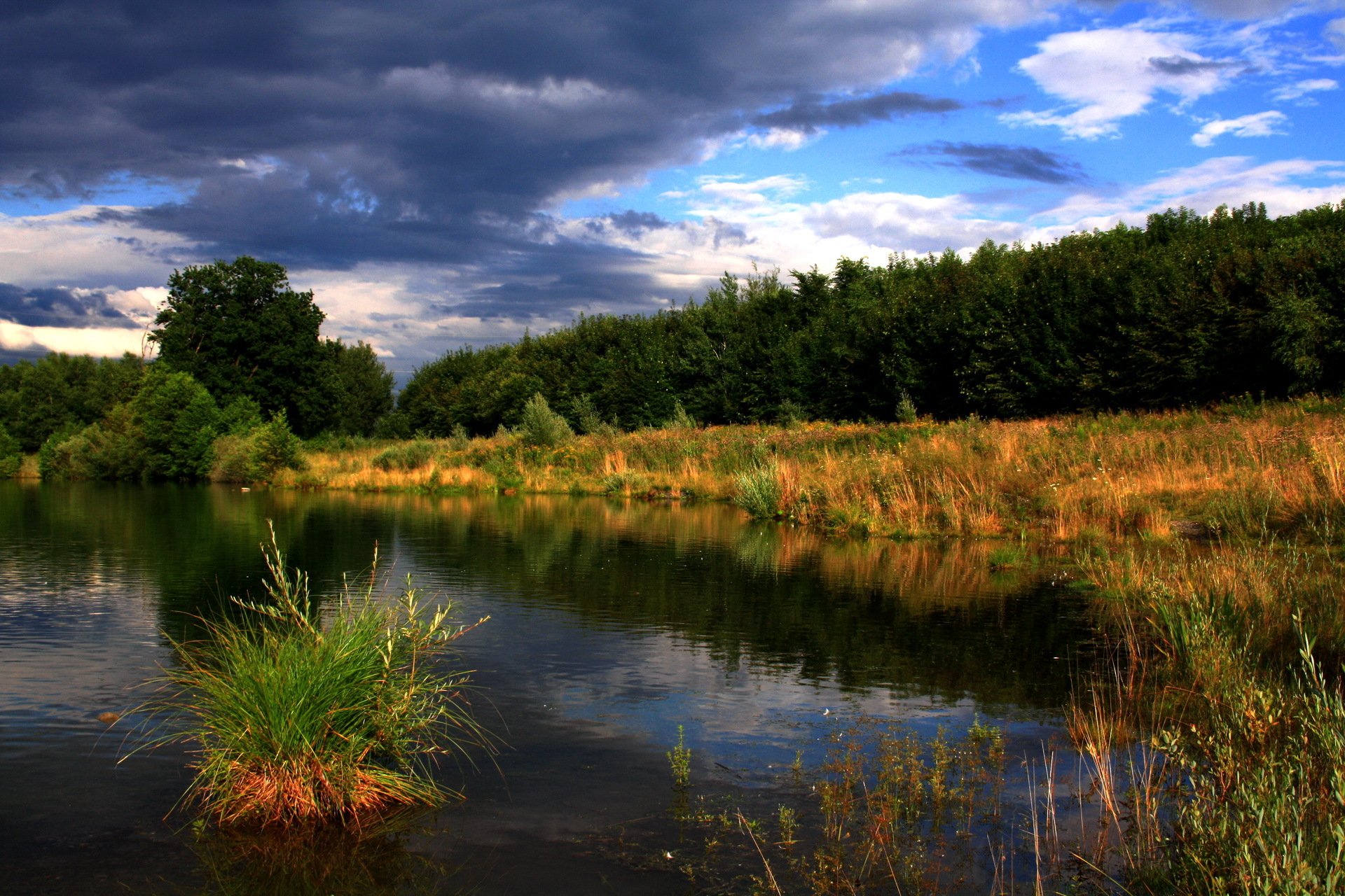 naturaleza río árboles cielo nubes