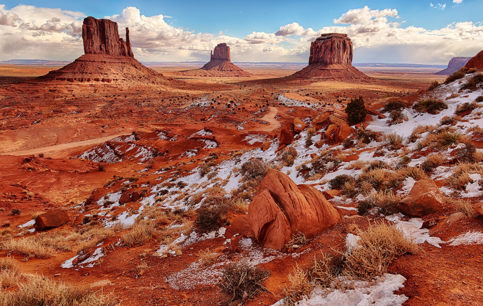 usa arizona monument valley klify pustynia śnieg niebo chmury