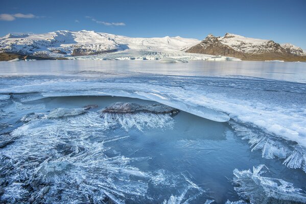 Islande montagnes hiver glace