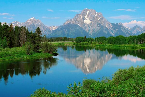 Piękna przyroda. Park Narodowy Grand Teton. Stany Zjednoczone