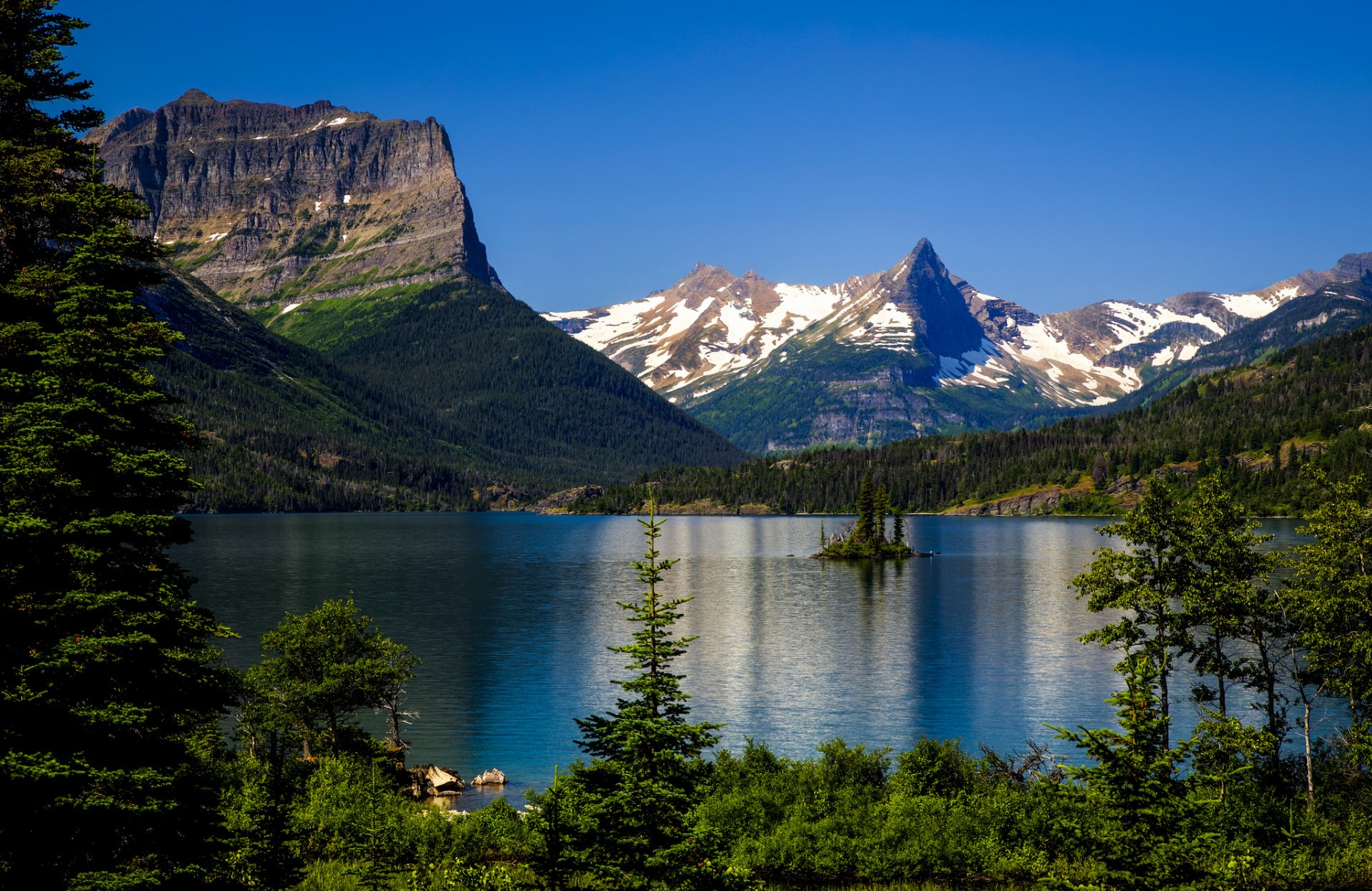 lago di santa maria isola di oca selvatica glacier national park montana montagne rocciose lago di santa maria