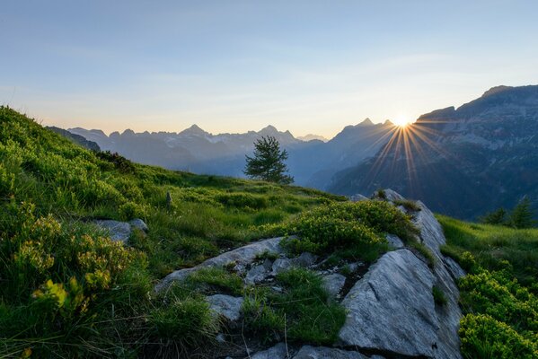 Świt Słońca w Szwajcarii