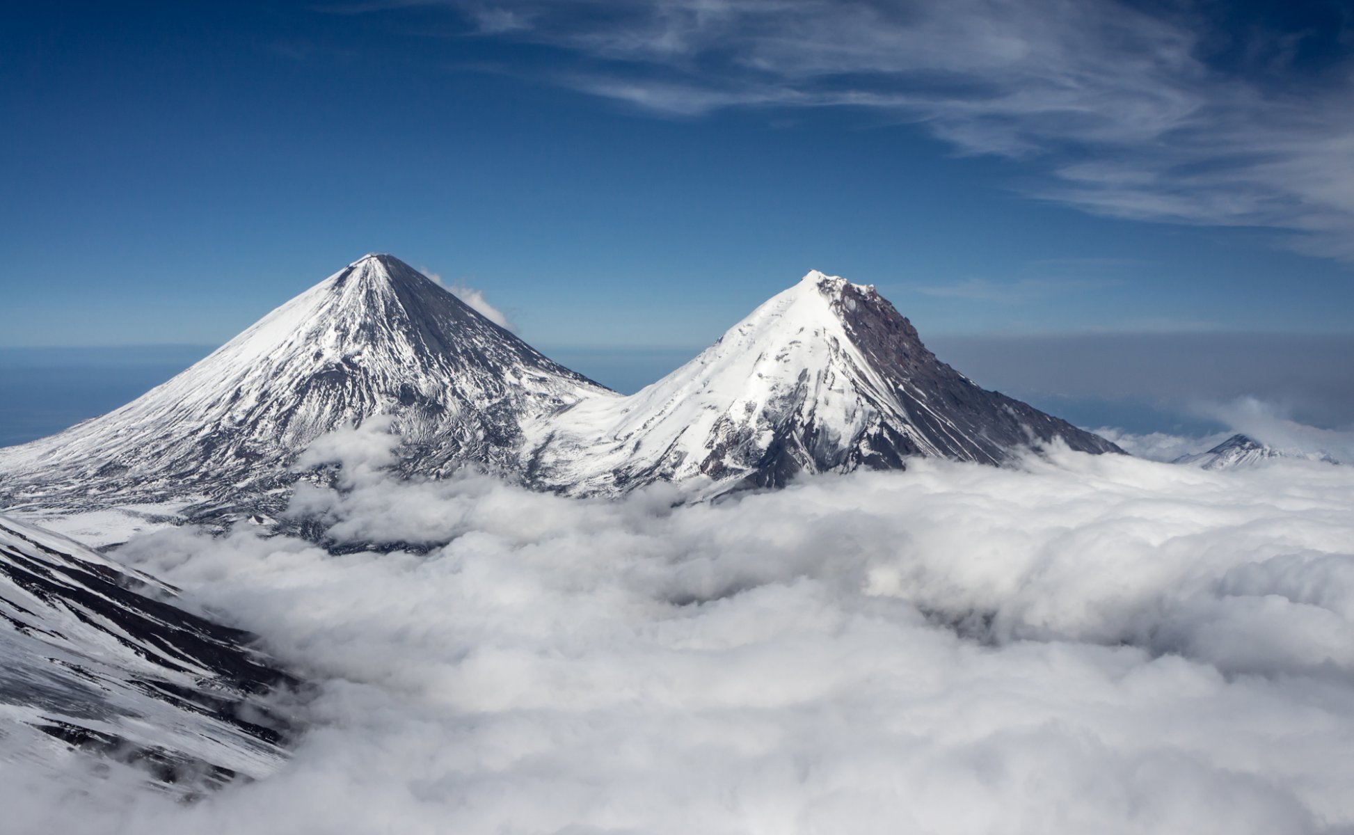 mountain snow clouds sky