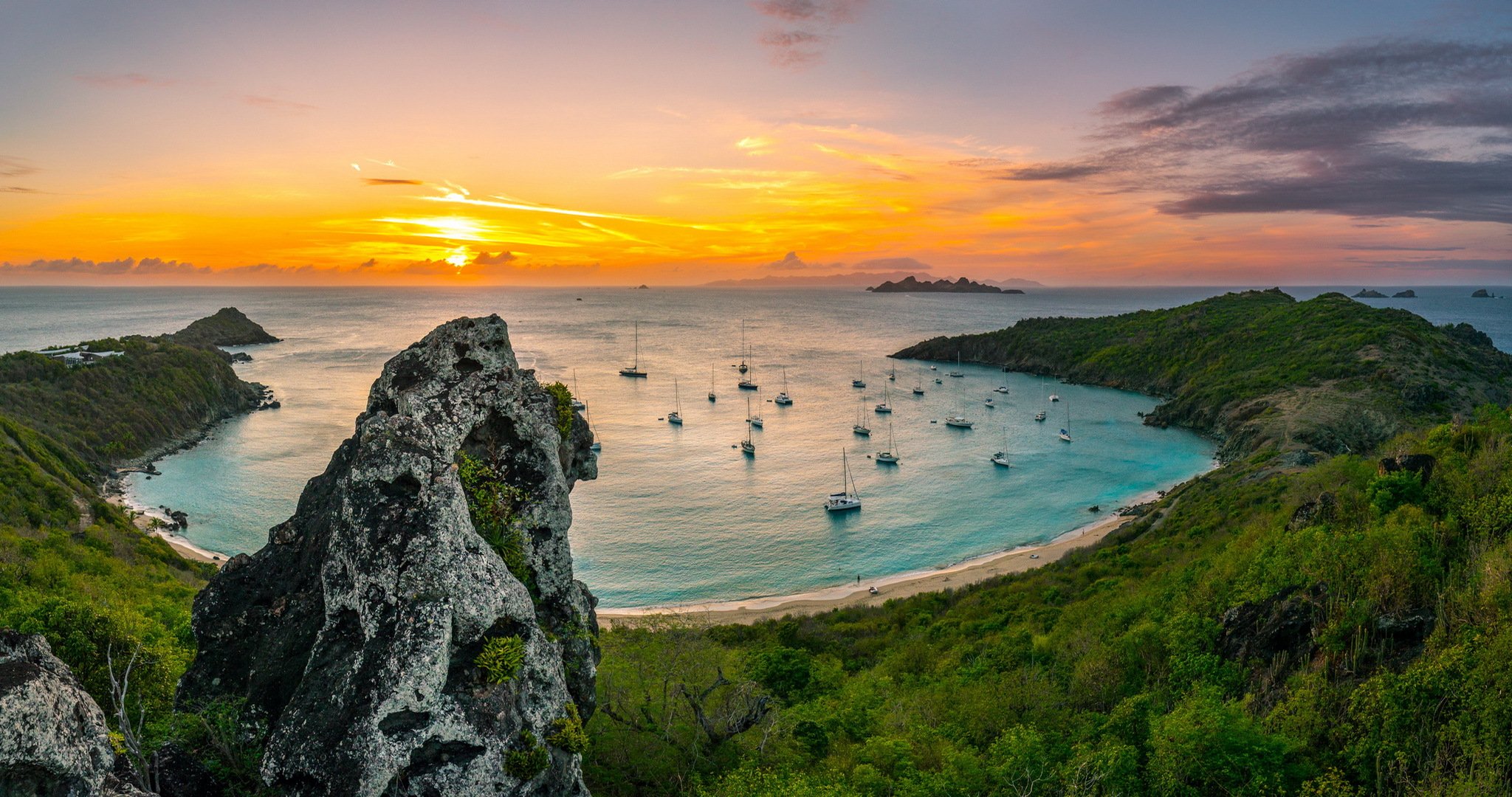 ea bay beach yacht morning dawn