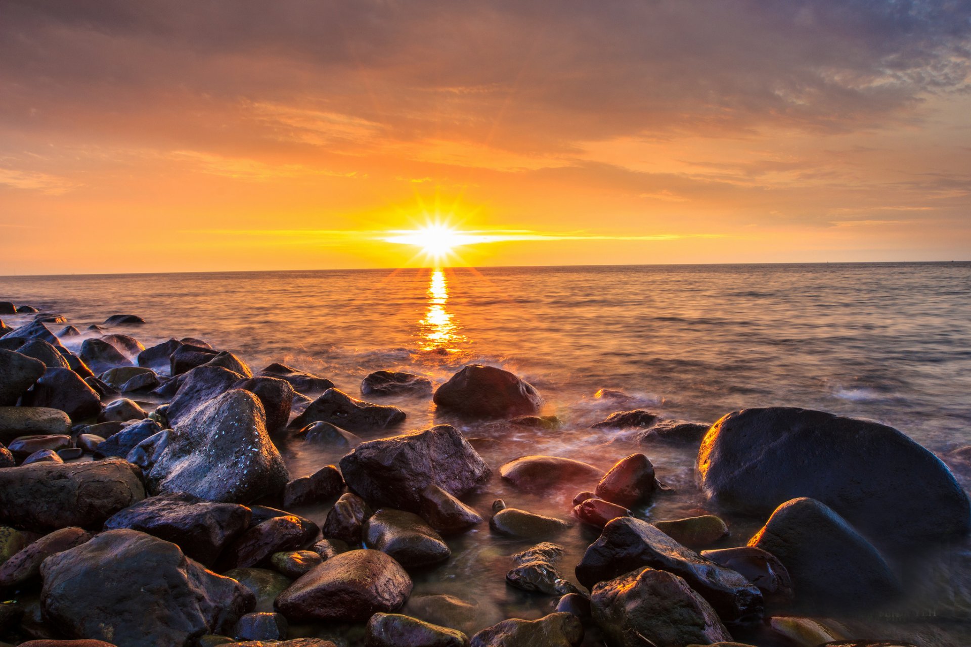 meer strand steine sonne morgen sonnenaufgang